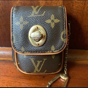 Louis Vuitton Tulum Pouch